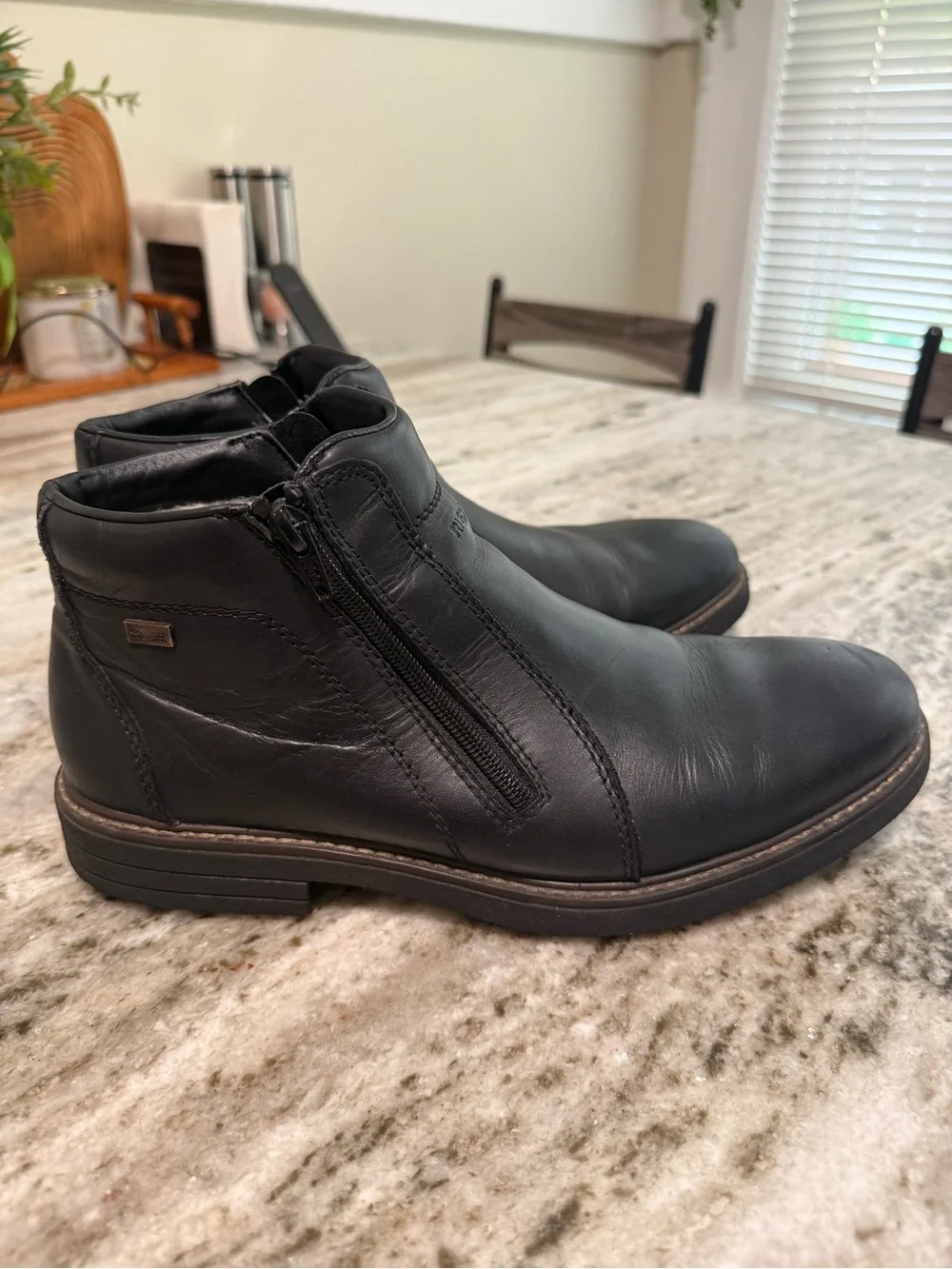 Rieker men’s black